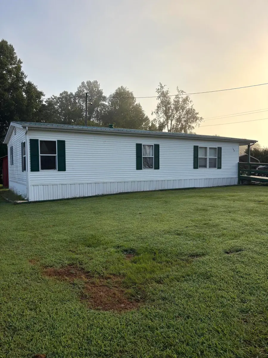 168 W Church Street, Stanton, KY 40380 - #2