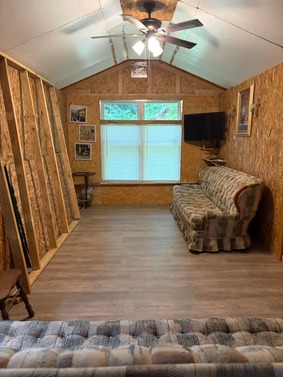 3044 Kentucky 1812, Jackson, KY 41339 - #3