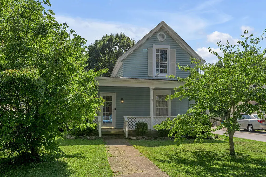 237 W Higgins Street, Midway, KY 40347 - #1
