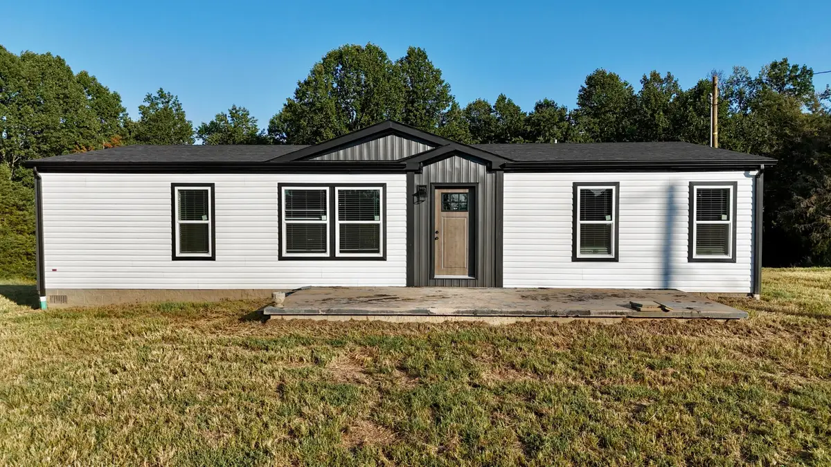 7711 Highway 1643, Somerset, KY 42501 - #1