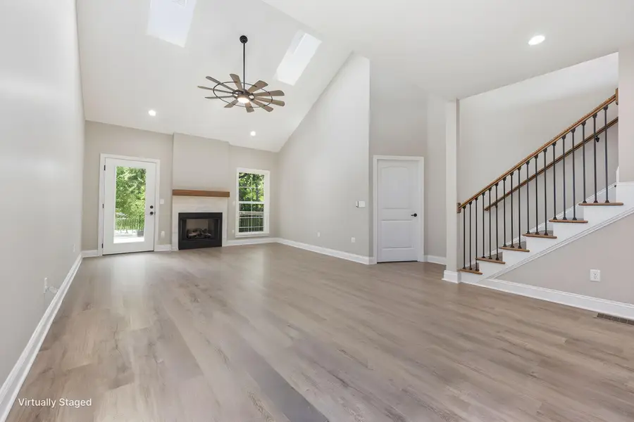 232 Sugartree Lane, Versailles, KY 40383 - #3