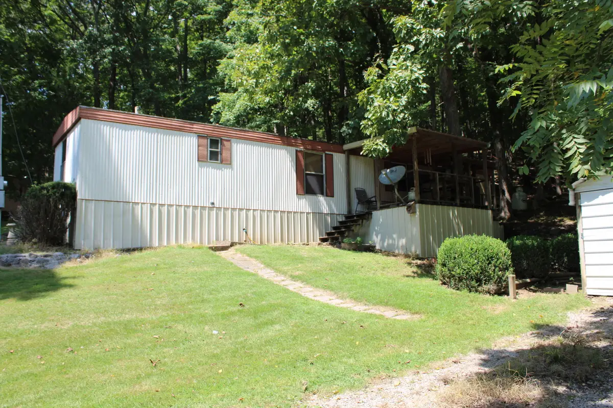 100 Robin Lane, Eddyville, KY 42038 - #1