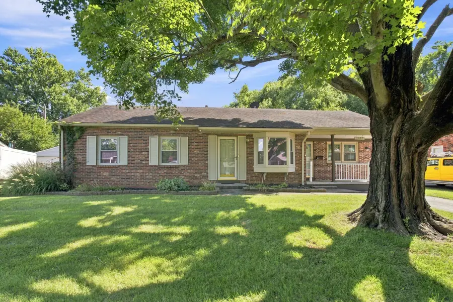 2432 La Rochelle Road, Lexington, KY 40504 - #2