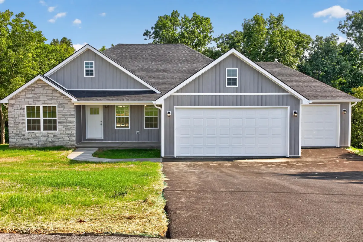 231 Lakeland Drive, Harrodsburg, KY 40330 - #1