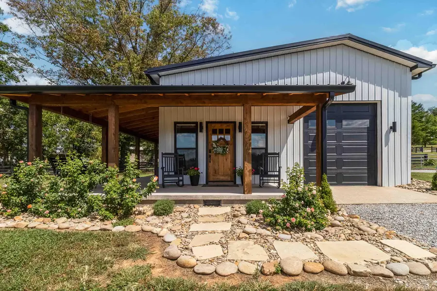 127 Jacksboro Road, Bronston, KY 42518 - #2