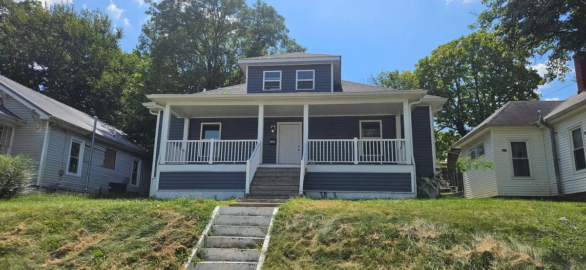 226 E Office Street, Harrodsburg, KY 40330 - #1