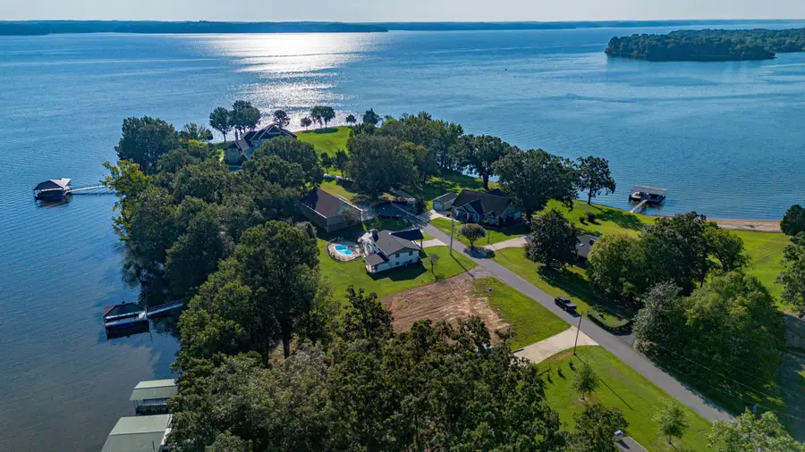 231 Captain Lane, Gilbertsville, KY 42044 - #3