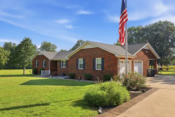 1040 South Gum Springs Road, Paducah, KY 42001
