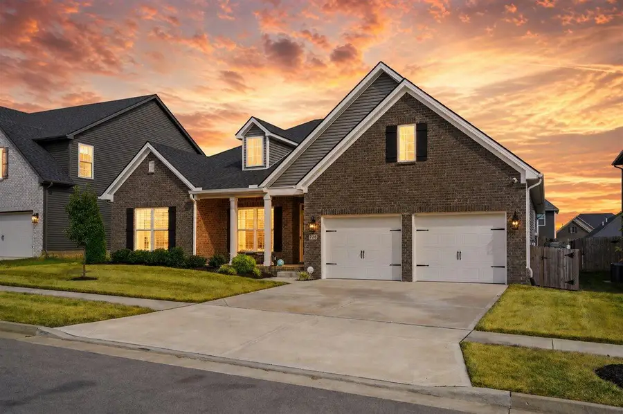 728 Hollyhock Drive, Lexington, KY 40511 - #2