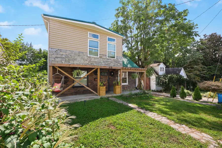 418 Grant Street, Danville, KY 40422 - #3
