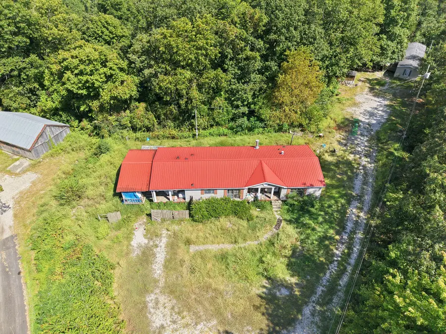 361, 363, 365 New Fox Road, Irvine, KY 40336 - #2