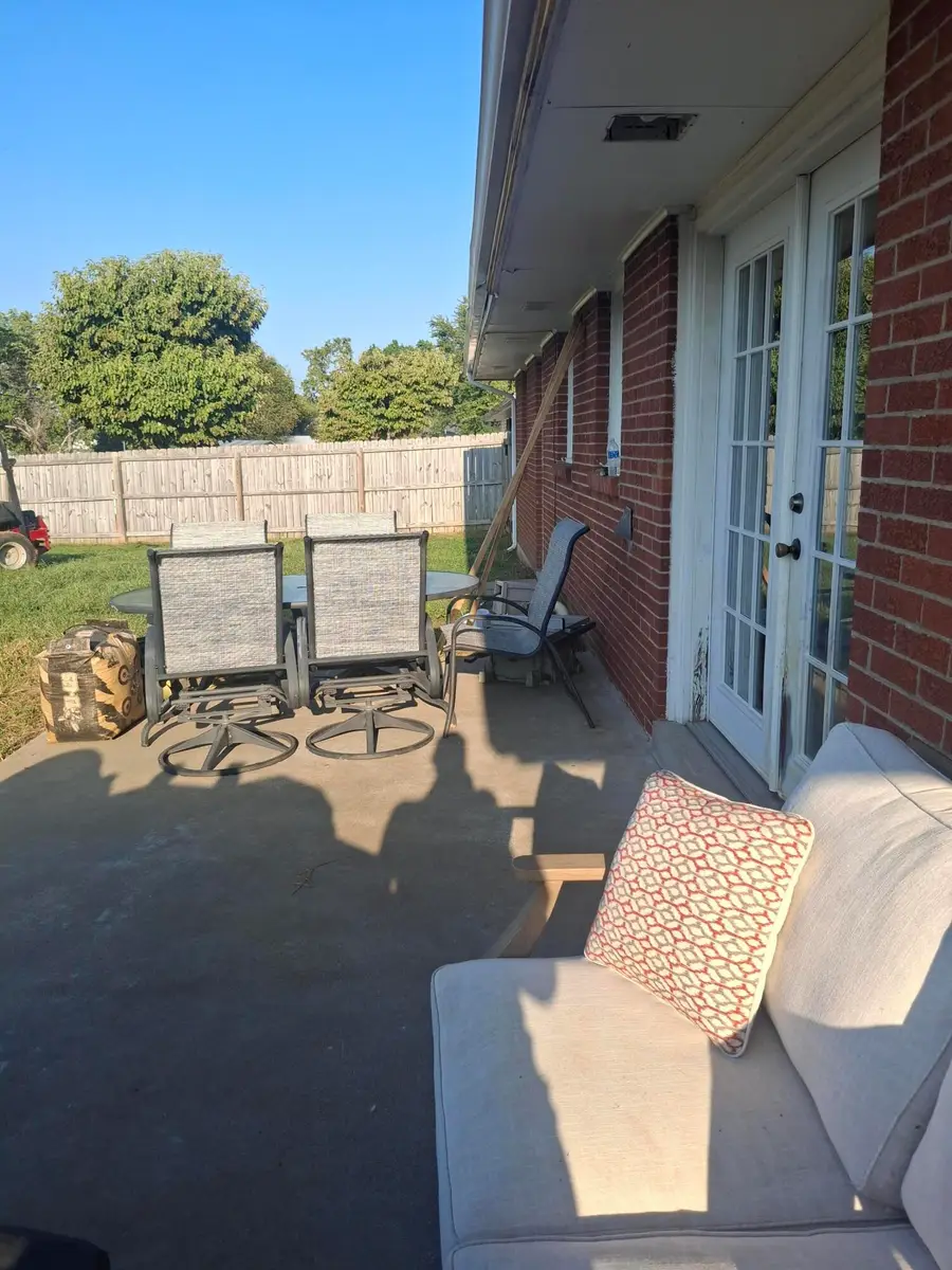 817 Maplewood Drive, Mount Sterling, KY 40353 - #2