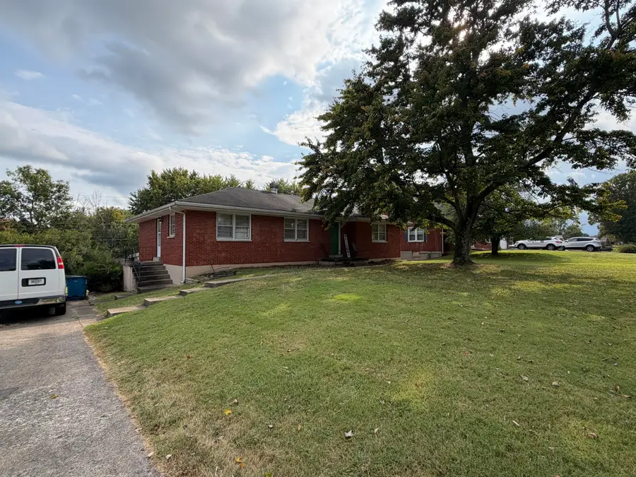 170 Madison Avenue, Danville, KY 40422 - #3