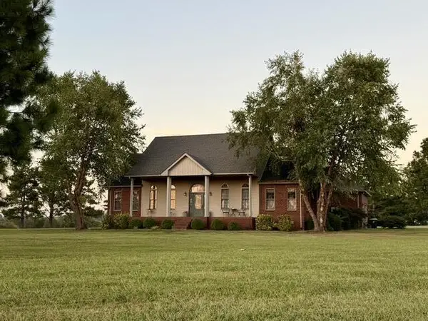 460 B White Road, Elkton, KY 42220