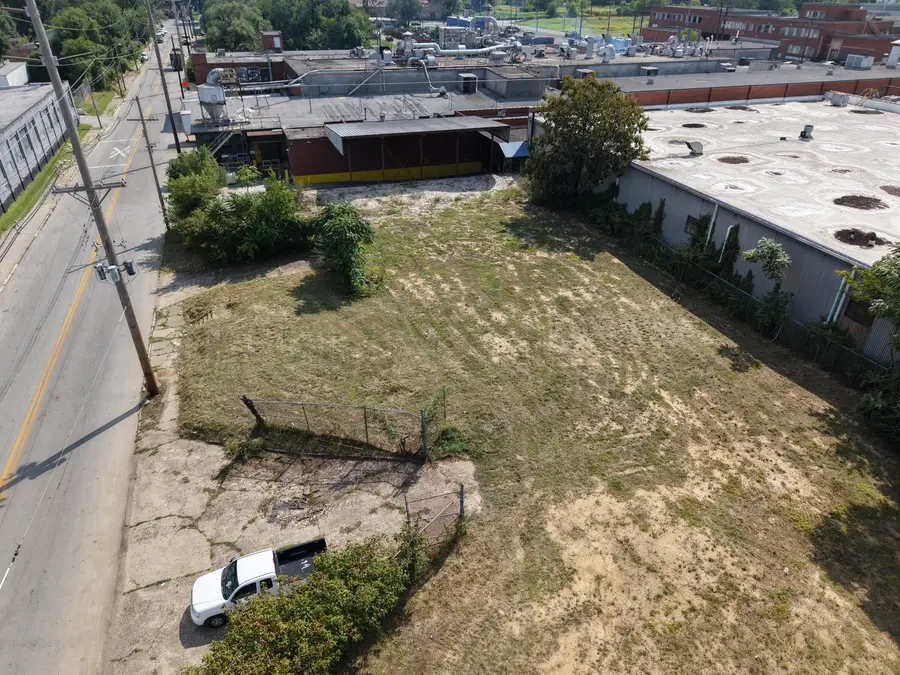 1400 S 12th Street, Louisville, KY 40210 - #2