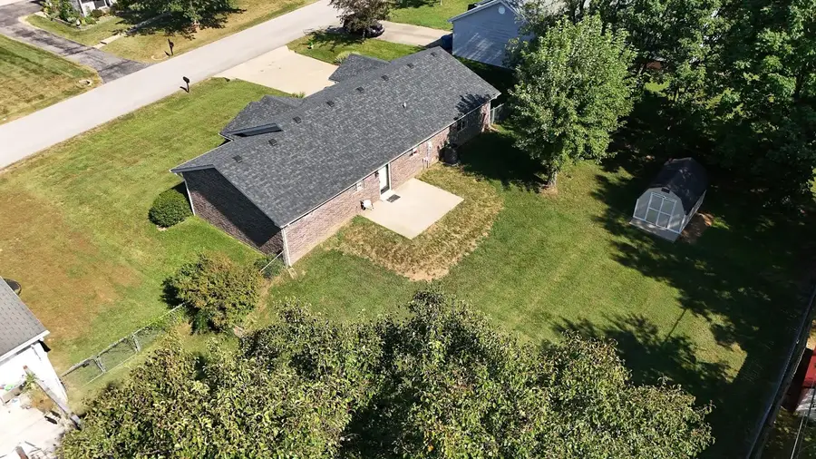 1113 Tara Way, Lawrenceburg, KY 40342 - #3