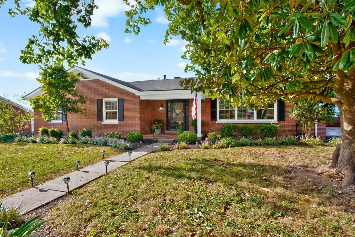202 Natchez Trace, Nicholasville, KY 40356 - #1