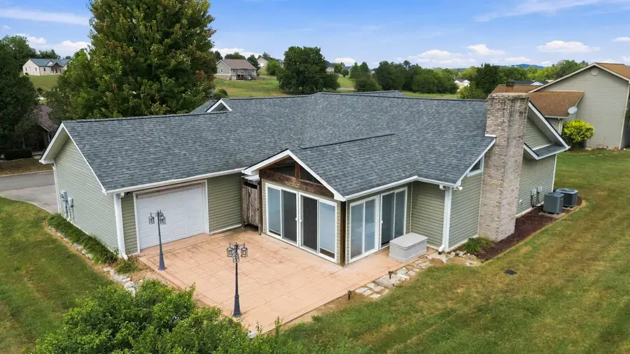 158 Ridgewood Circle, Somerset, KY 42503 - #2