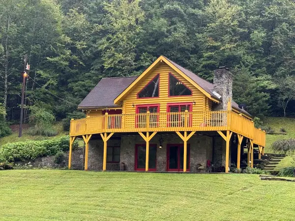 1040 1040 Red Hill Rd Road, Livingston, KY 40445