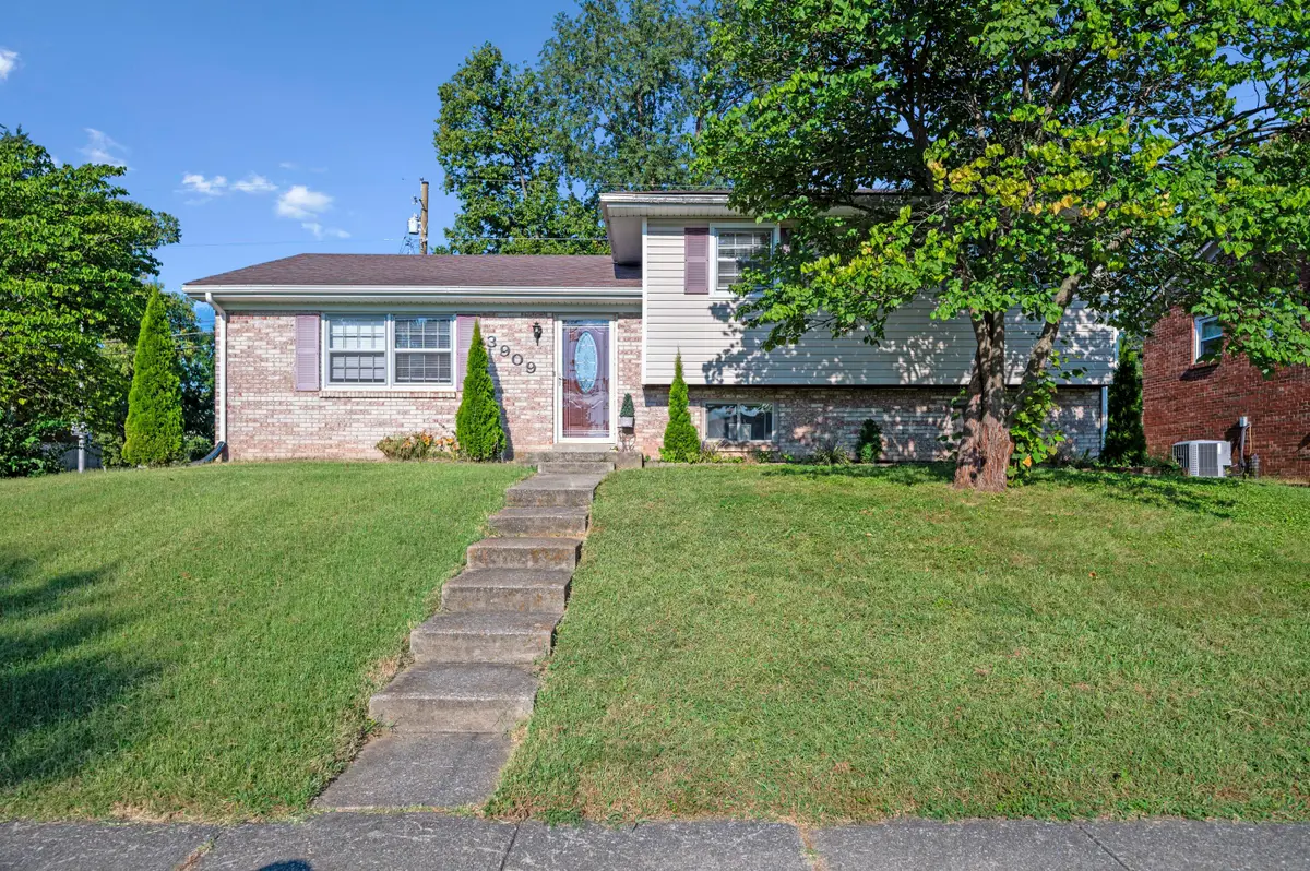 3909 Gladman Way, Lexington, KY 40514 - #1