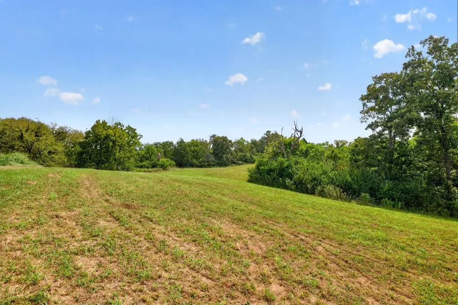 350 Meadow Lake Drive, Lancaster, KY 40444 - #3