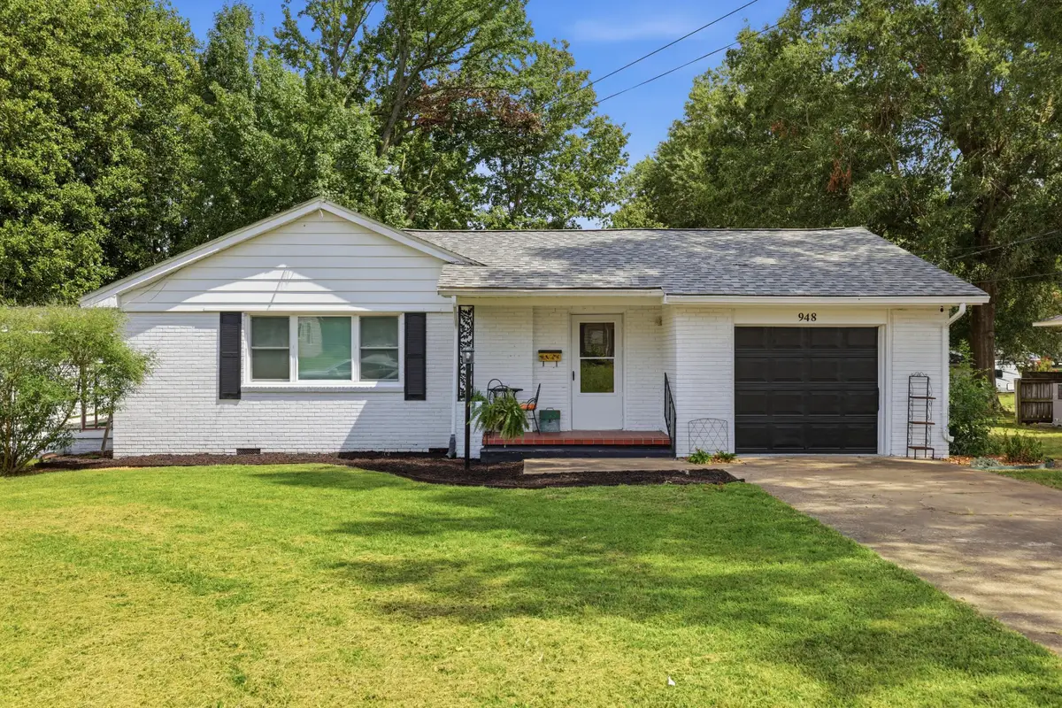 948 S 1st Street, Mayfield, KY 42066 - #1