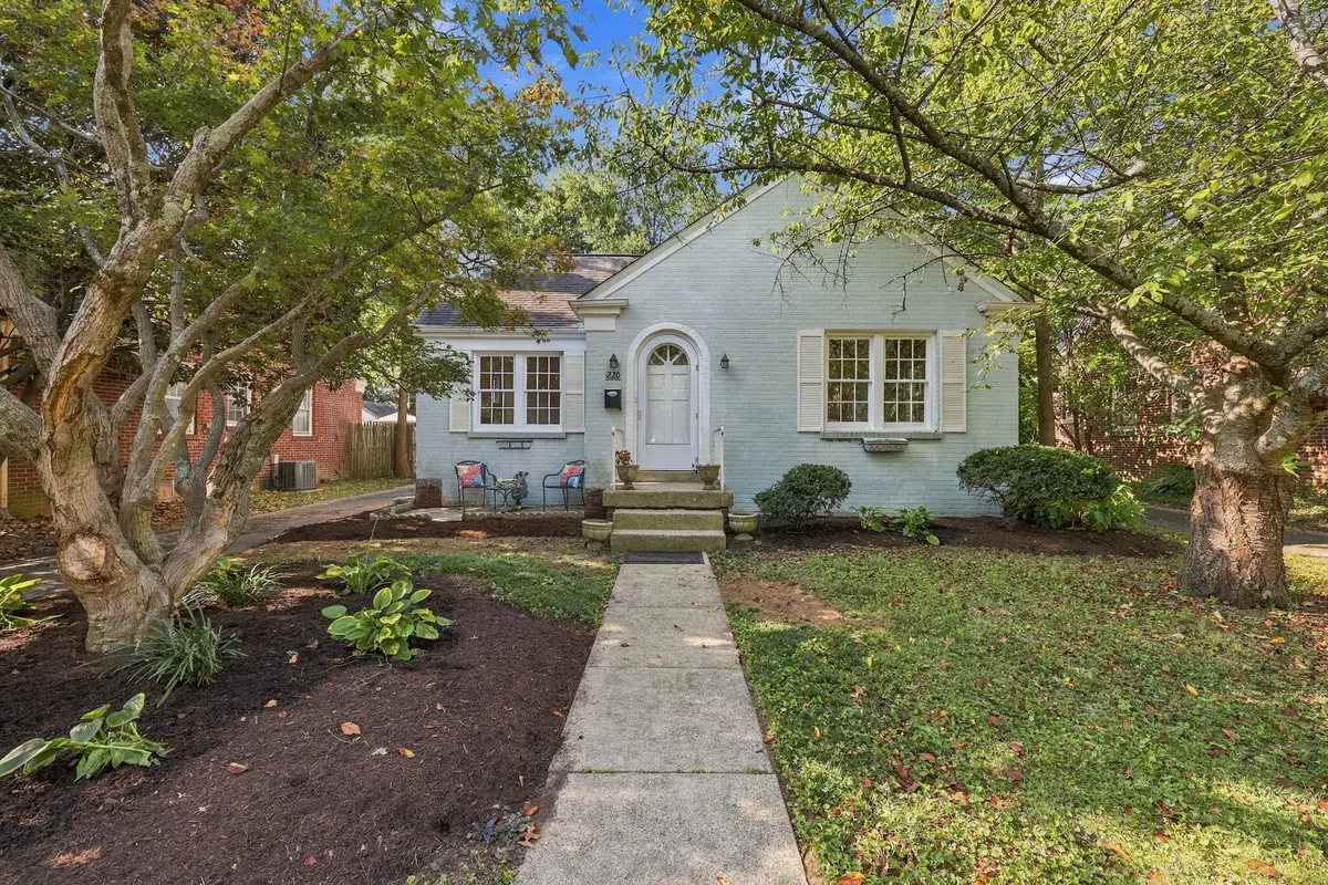 220 Barberry Lane, Lexington, KY 40503 - #1