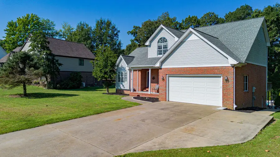4401 Westchester Lane, Paducah, KY 42003 - #3