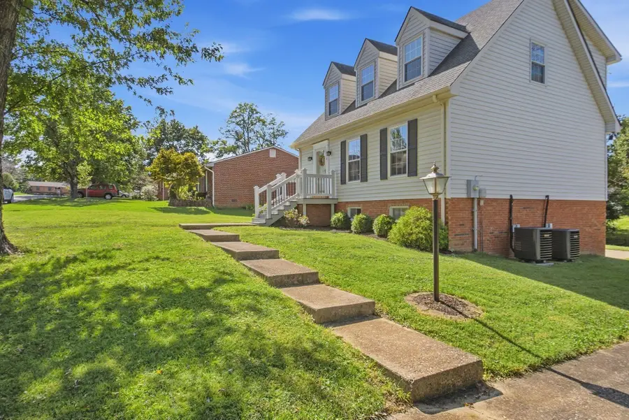 1030 Fairway Drive, Georgetown, KY 40324 - #3