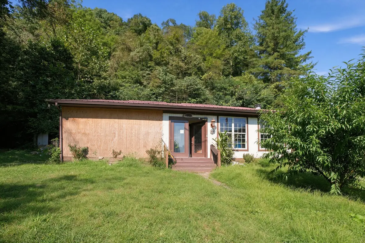229 Honeycutt Lane, Pine Top, KY 41843 - #1