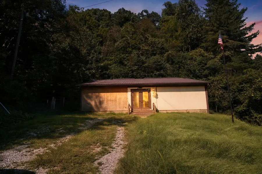 229 Honeycutt Lane, Pine Top, KY 41843 - #2