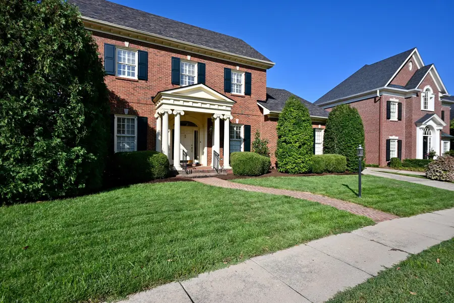 206 Coralberry Road, Louisville, KY 40207 - #2