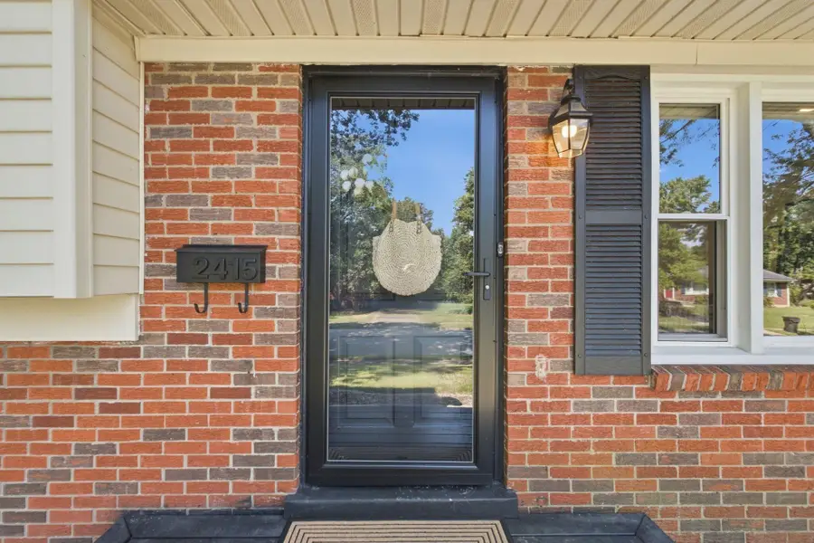 2415 Heather Way, Lexington, KY 40503 - #3