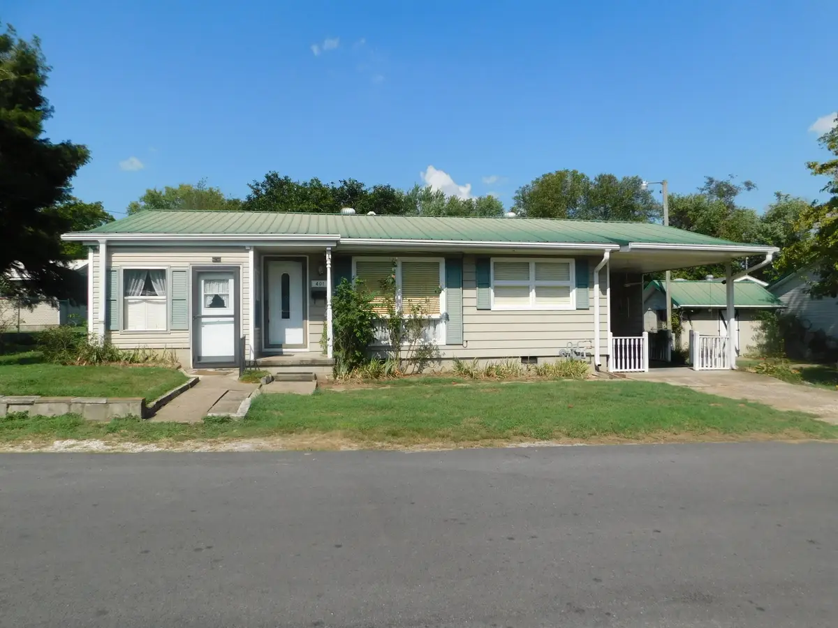 401 Nichols Street, Princeton, KY 42445 - #1