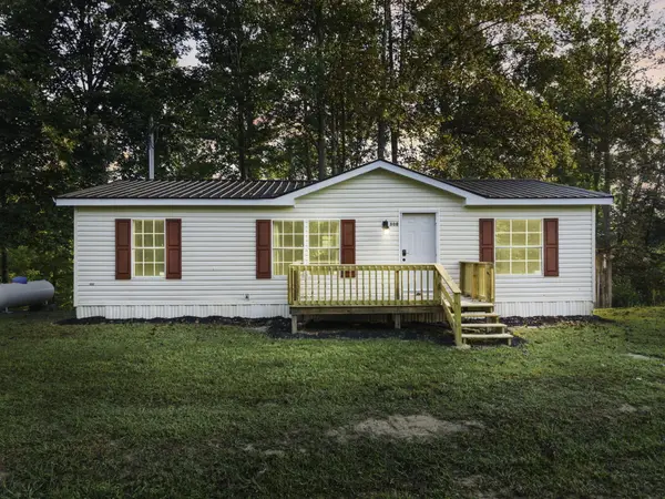 300 Old Hopewell Road, Beattyville, KY 41311