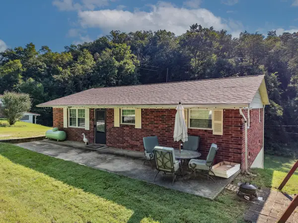 490 Cribbs Hill, Grayson, KY 41143