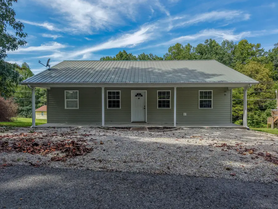 211 Ridgeway Drive, Morehead, KY 40351 - #2