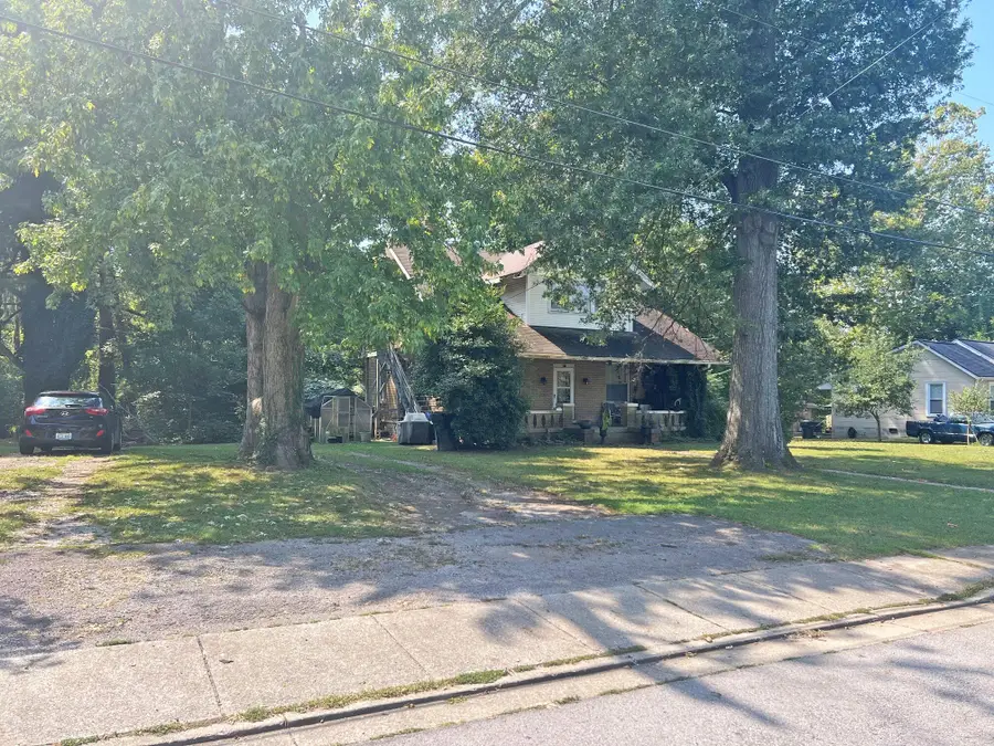 124 Brown Avenue, Lexington, KY 40505 - #3