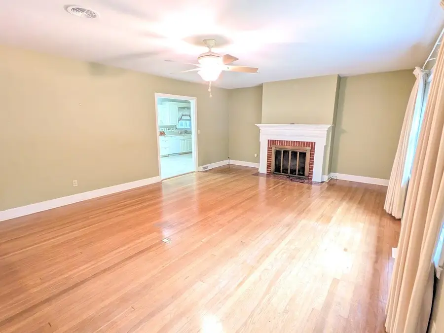 1479 N Forbes Road, Lexington, KY 40511 - #2