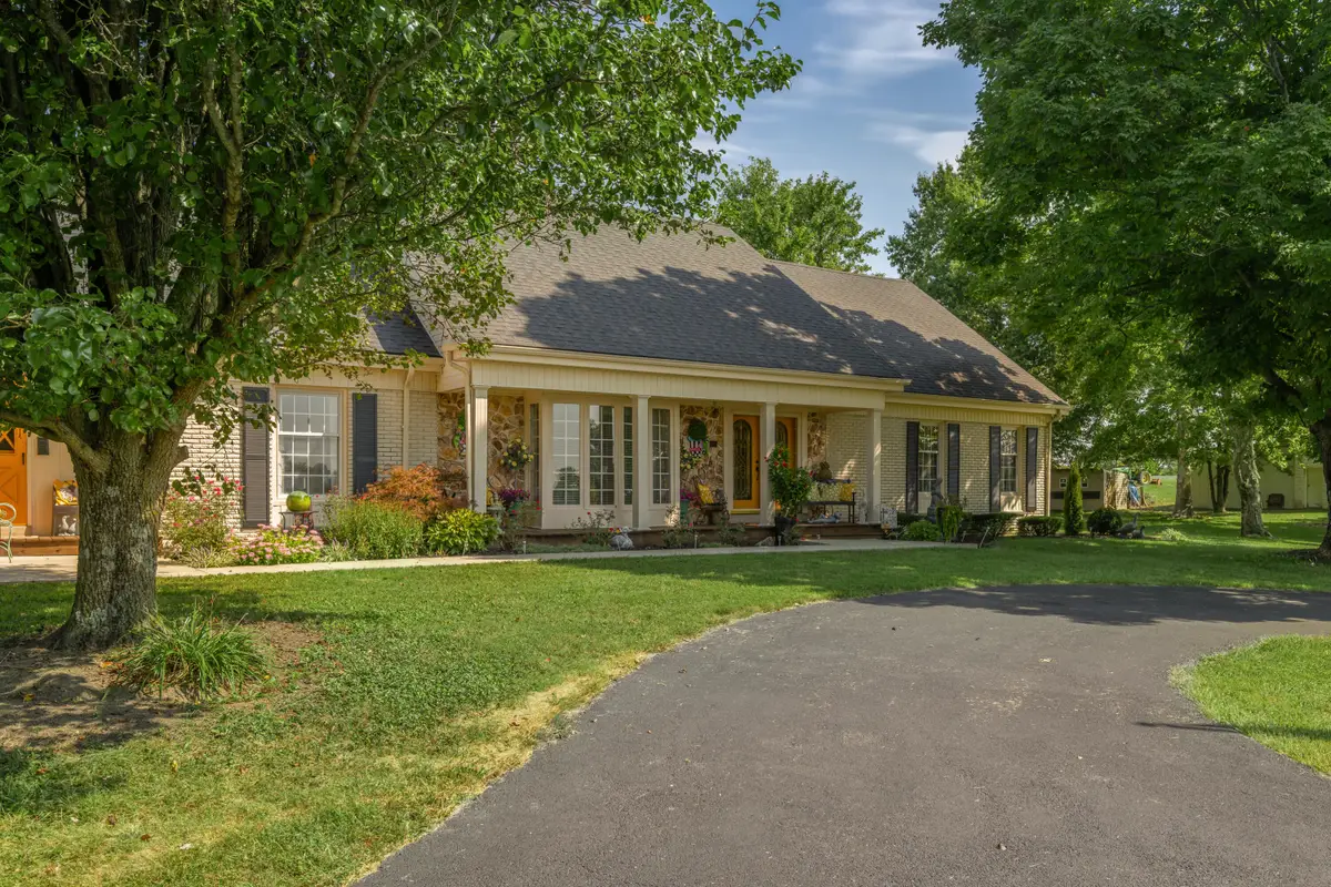 5487 Athens Walnut Hill Road, Lexington, KY 40515 - #1
