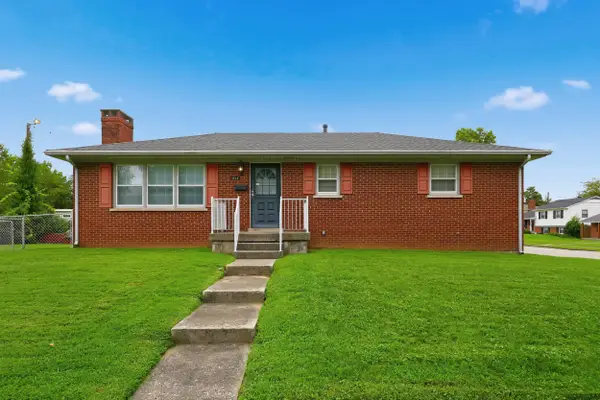 1715 Harrogate Road, Lexington, KY 40505