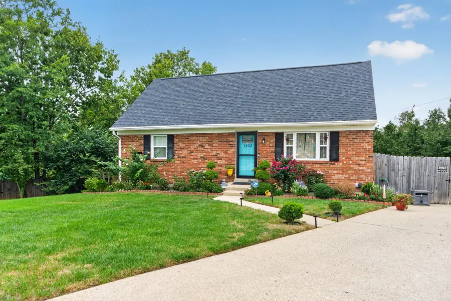 1633 Thames Drive, Lexington, KY 40517 - #3