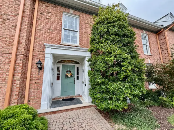 16B Charleston Greene, Danville, KY 40422