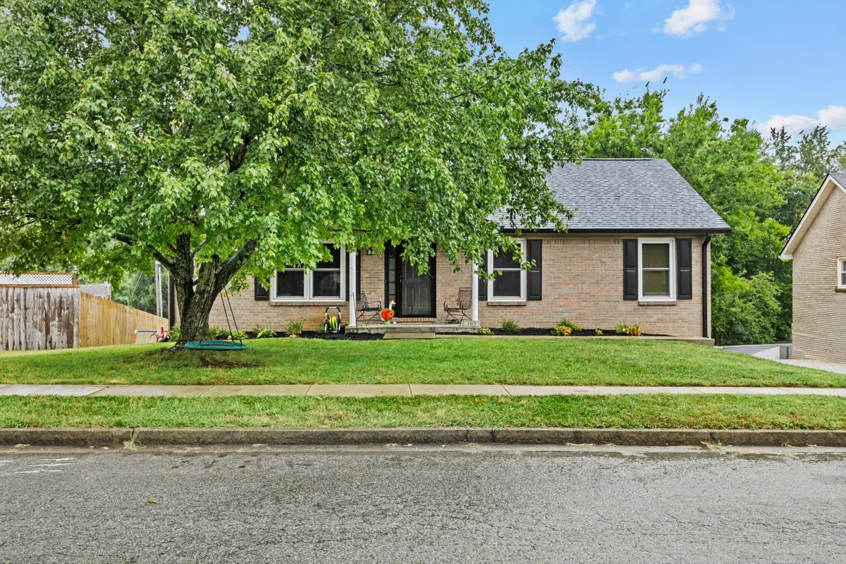 105 Orange Blossom Drive, Nicholasville, KY 40356 - #1