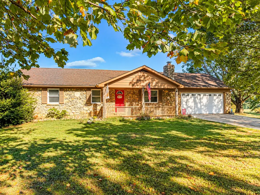 460 Sunset Drive, Bronston, KY 42518 - #3