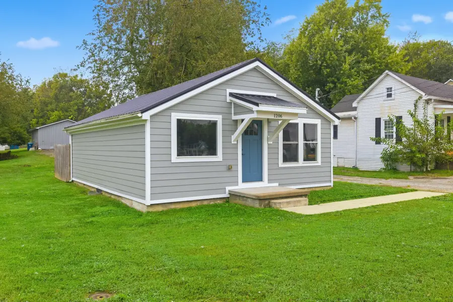 1206 Sycamore Street, Danville, KY 40422 - #3