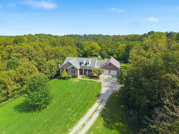 121 Forest Path Drive, Georgetown, KY 40324