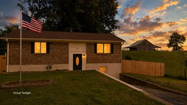 39 Elmwood Court, Frankfort, KY 40601