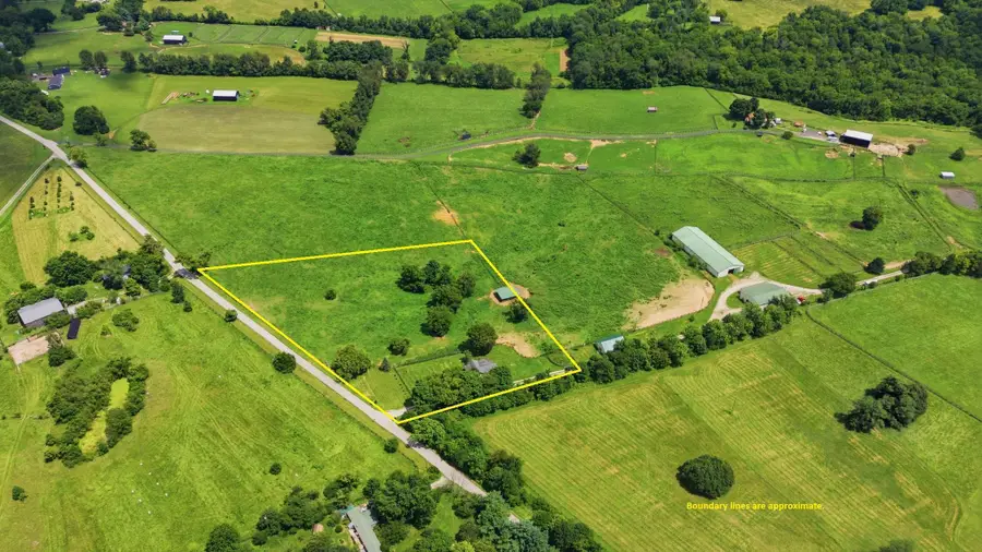 2305 Oregon Road, Versailles, KY 40383 - #3