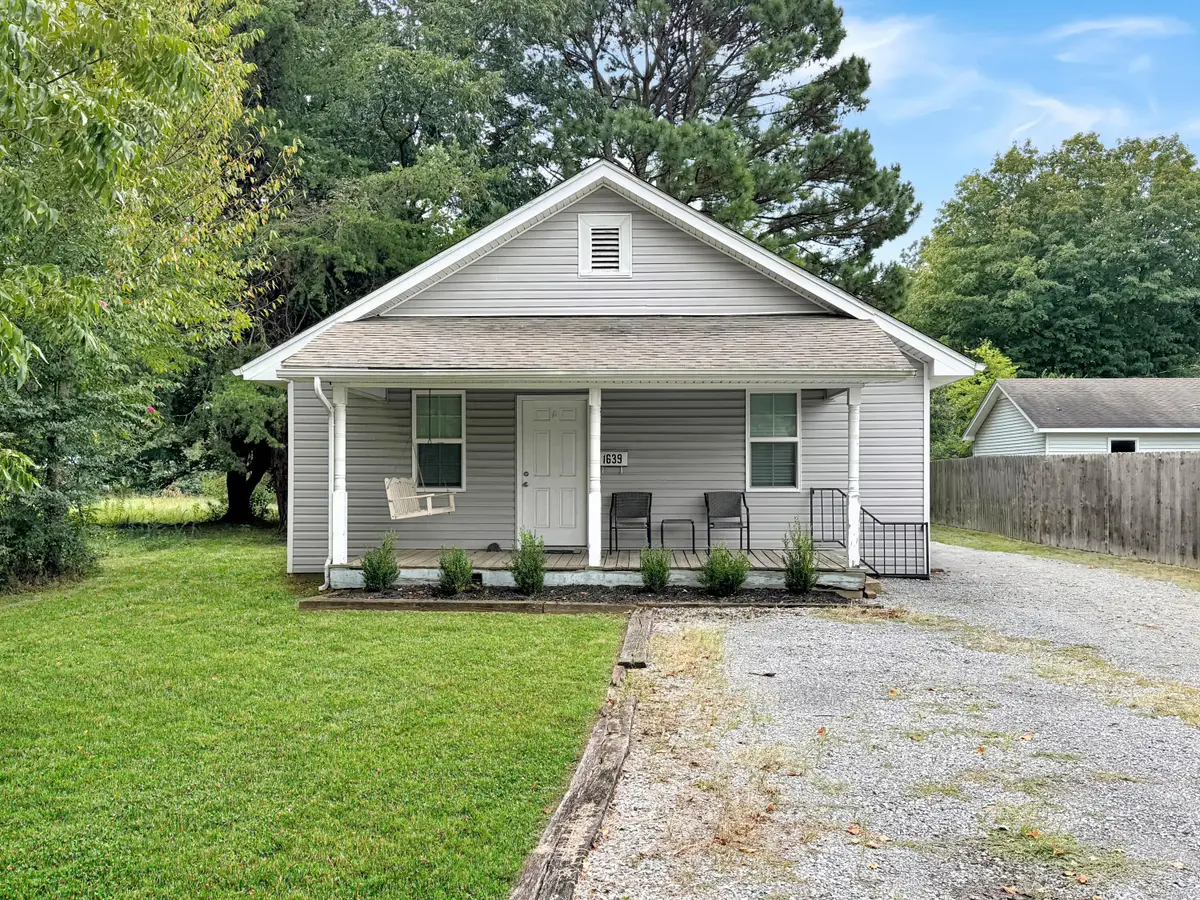 1639 Farmer Avenue, Murray, KY 42071 - #1